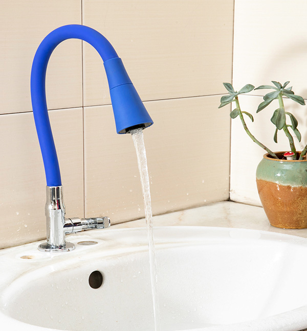 Royal Blue Chrome Plating Kitchen Faucet HC1004